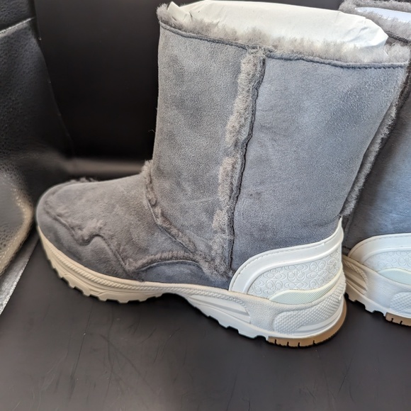 Coach Portia Cold Weather Bootie, Size 10, Grey, Slip On - Picture 3 of 8
